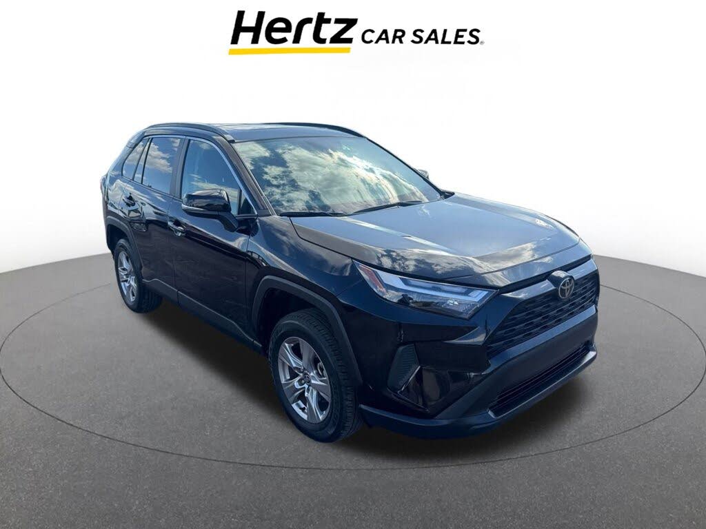 2025 Toyota RAV4 XLE AWD