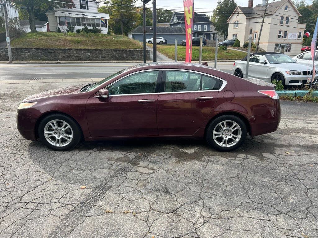 2009 Acura TL FWD with Technology Package