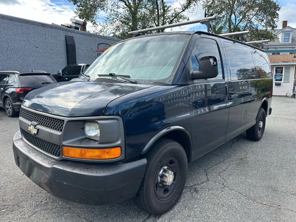 2009 Chevrolet Express Cargo 2500 RWD