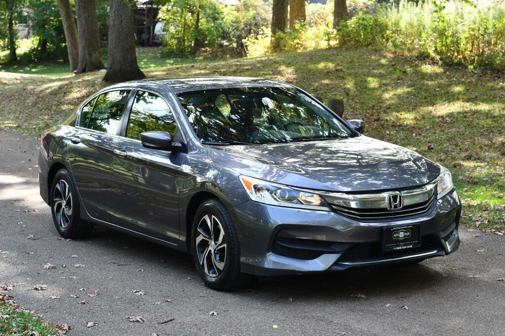 2017 Honda Accord LX FWD