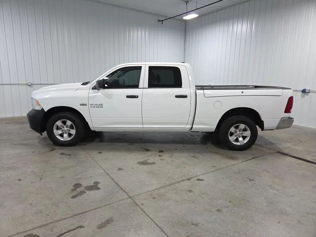 2017 RAM 1500 Tradesman Crew Cab 4WD