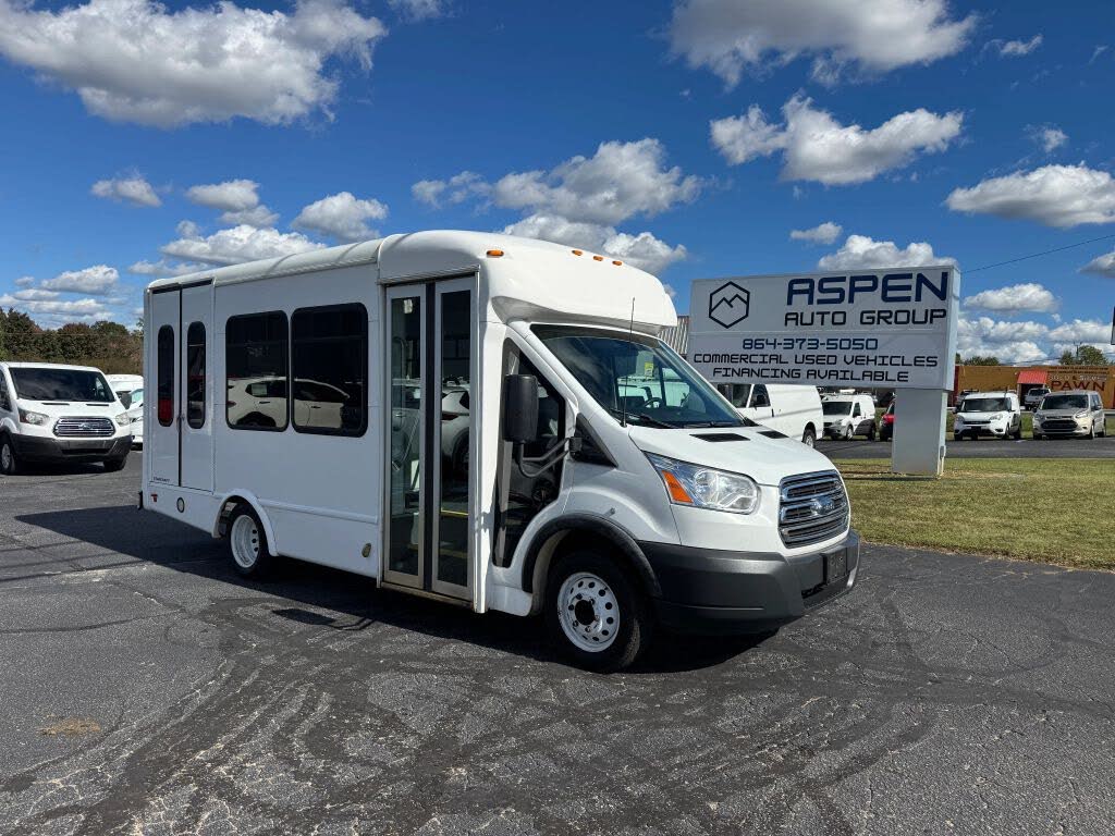 2018 Ford Transit Chassis 350 HD 10360 GVWR SB Cutaway DRW FWD
