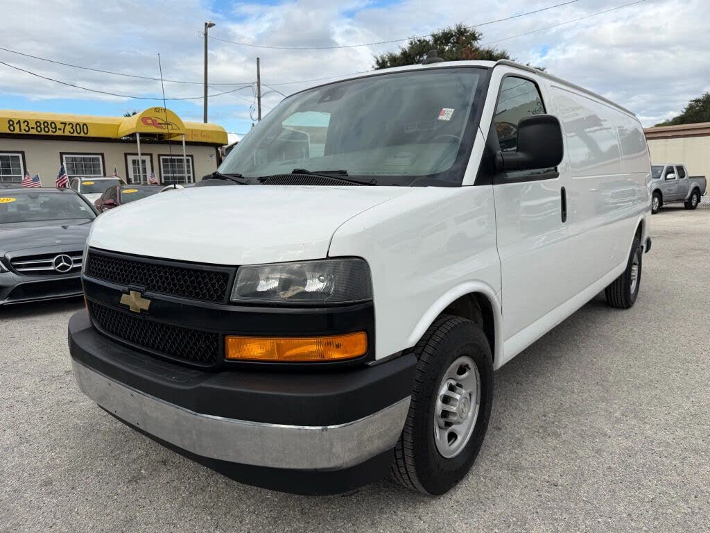 2020 Chevrolet Express Cargo 2500 Extended RWD