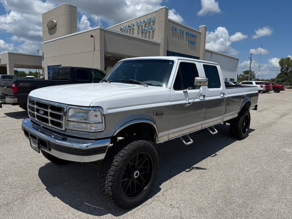 1996 Ford F-350 XL Crew Cab LB 4WD