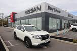 Nissan Pathfinder SV 4WD