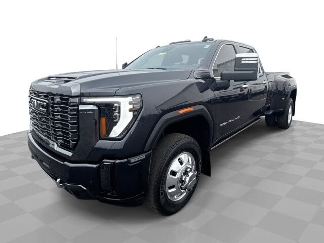 2024 GMC Sierra 3500HD Denali Ultimate Crew Cab 4WD