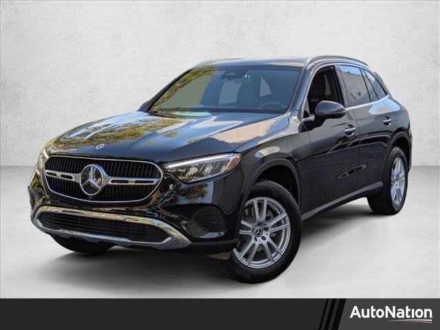 2026 Mercedes-Benz GLC 300 RWD