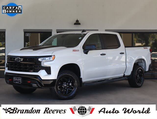 2022 Chevrolet Silverado 1500 LT Trail Boss Crew Cab 4WD