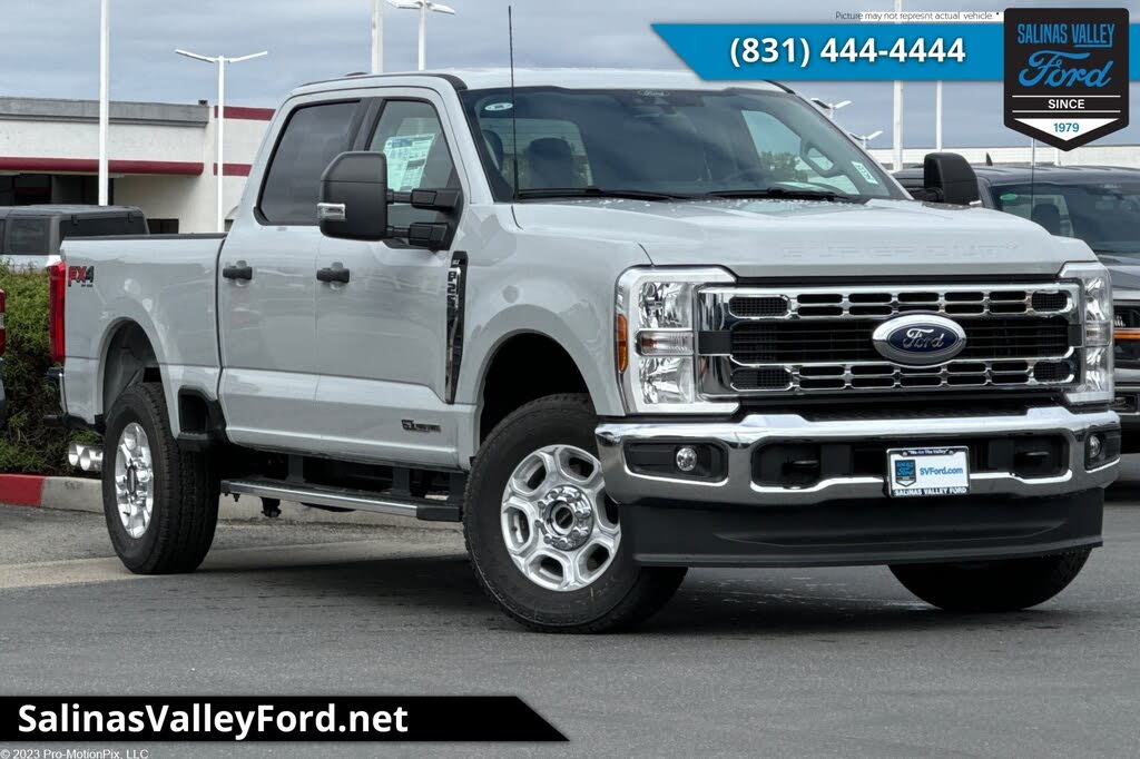 2026 Ford F-250 Super Duty XLT Crew Cab 4WD