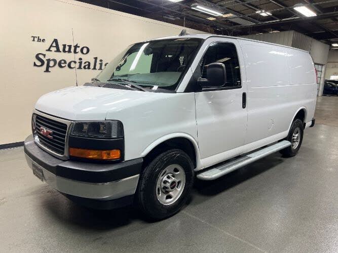 2023 GMC Savana Cargo 2500 RWD