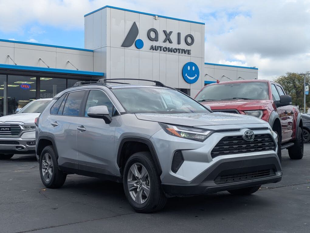 2024 Toyota RAV4 XLE AWD