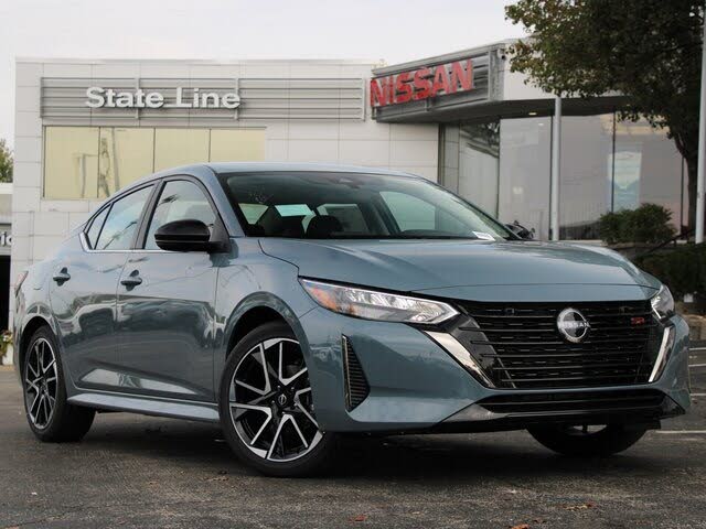 2025 Nissan Sentra SR FWD