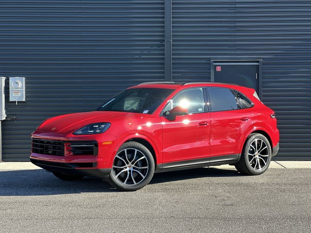 2025 Porsche Cayenne AWD