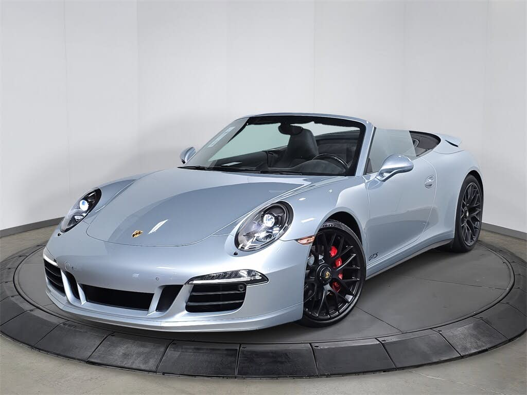 2015 Porsche 911 Carrera GTS Cabriolet RWD