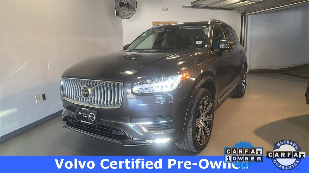2023 Volvo XC90 B6 Ultimate Bright Theme 7-Passenger AWD