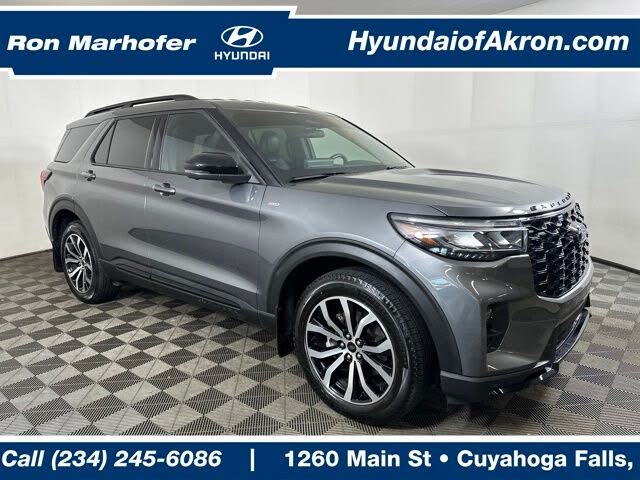 2025 Ford Explorer ST-Line AWD