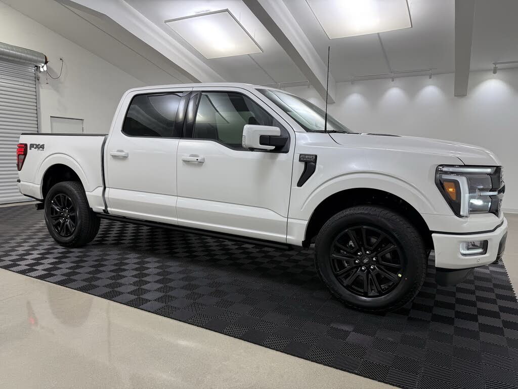2025 Ford F-150 Platinum SuperCrew 4WD