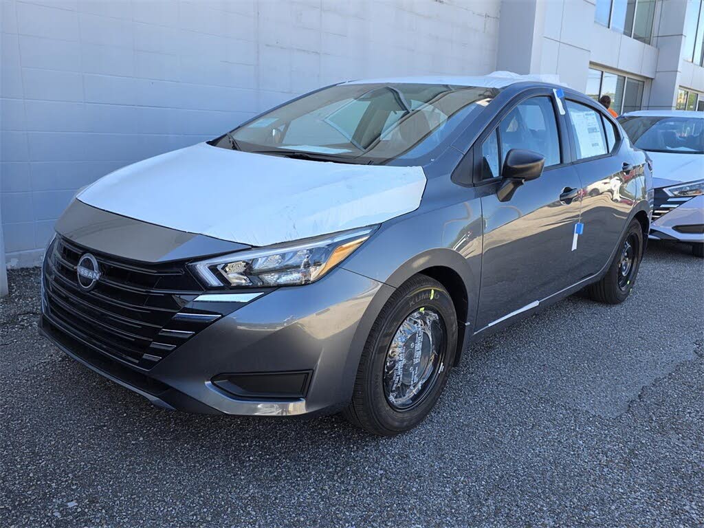 2025 Nissan Versa S FWD