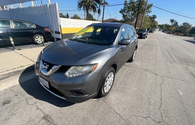 2015 Nissan Rogue S