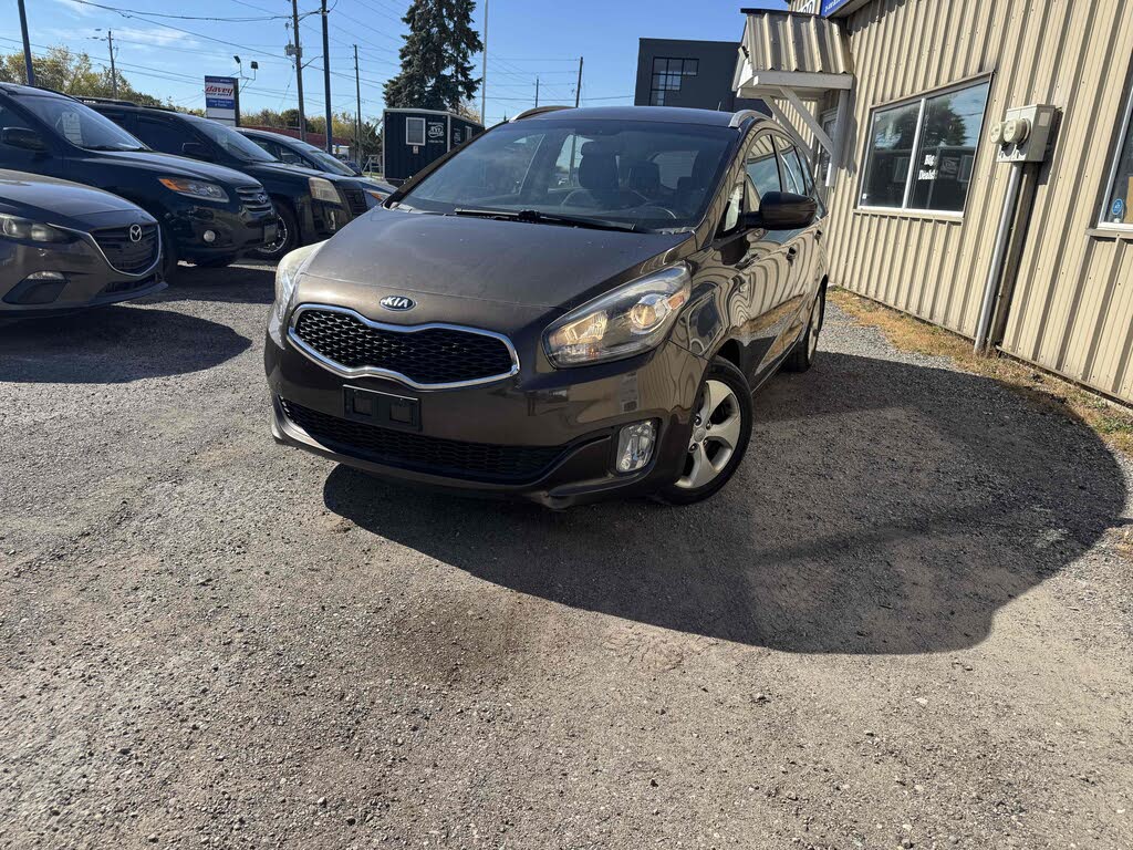 2014 Kia Rondo LX