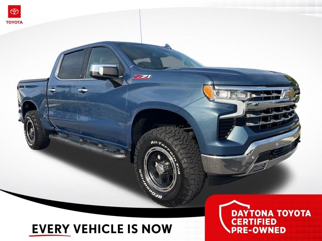 2024 Chevrolet Silverado 1500 LTZ Crew Cab 4WD