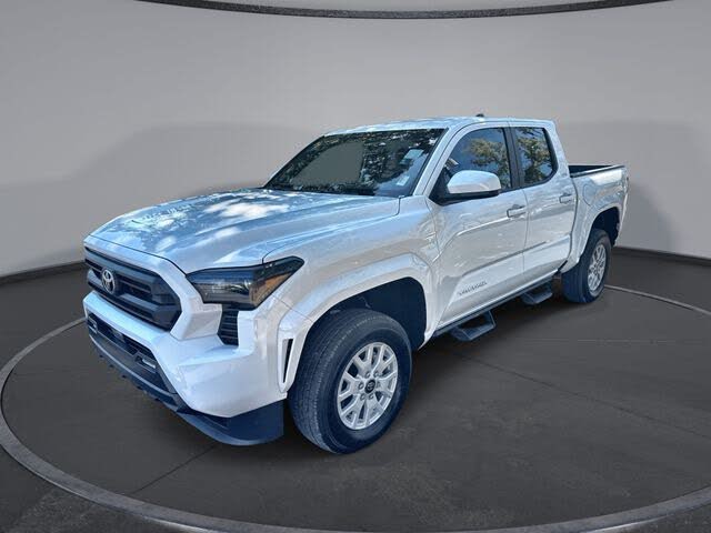 2025 Toyota Tacoma SR5 Double Cab 4WD
