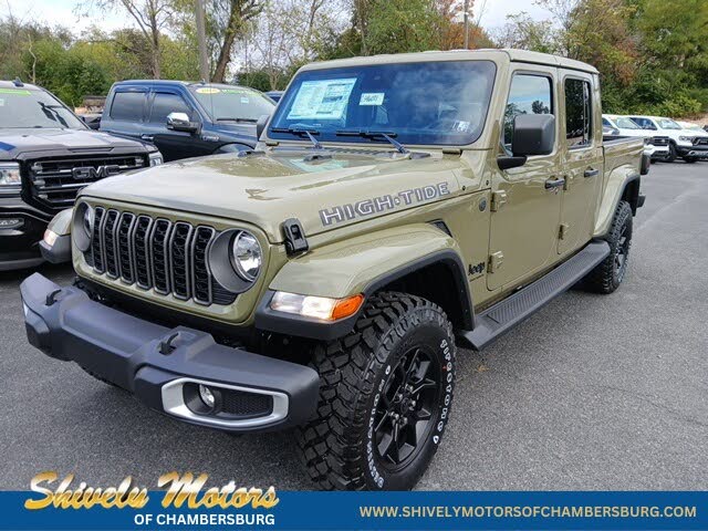 2025 Jeep Gladiator High Tide Crew Cab 4WD