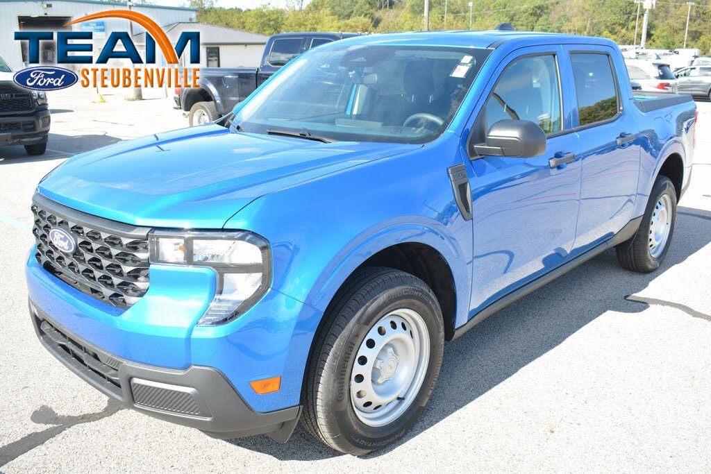 2025 Ford Maverick XL SuperCrew AWD
