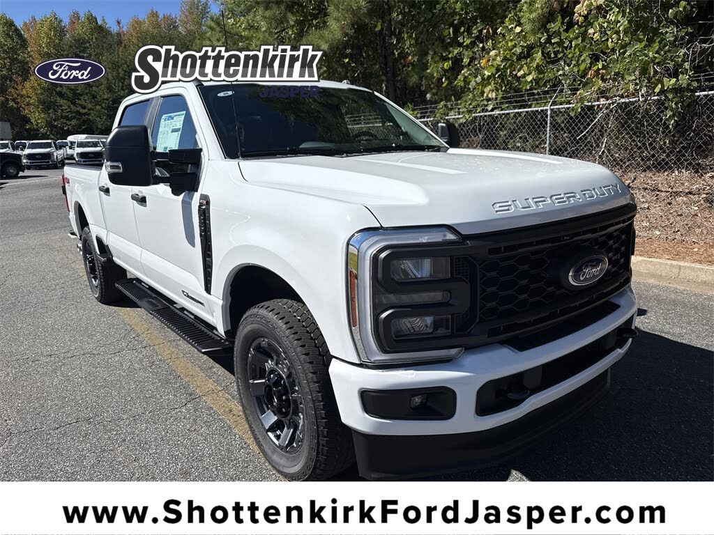 2026 Ford F-350 Super Duty XL Crew Cab 4WD