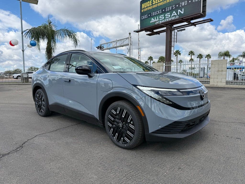 2026 Nissan LEAF Platinum+ FWD