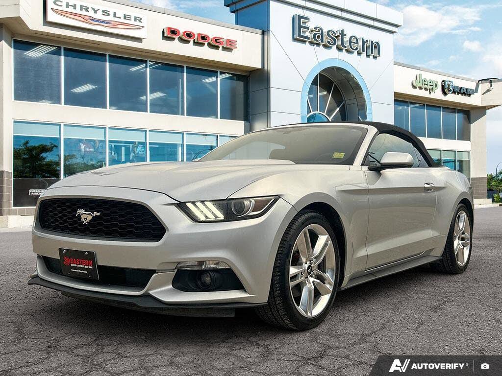 2016 Ford Mustang V6 Convertible RWD