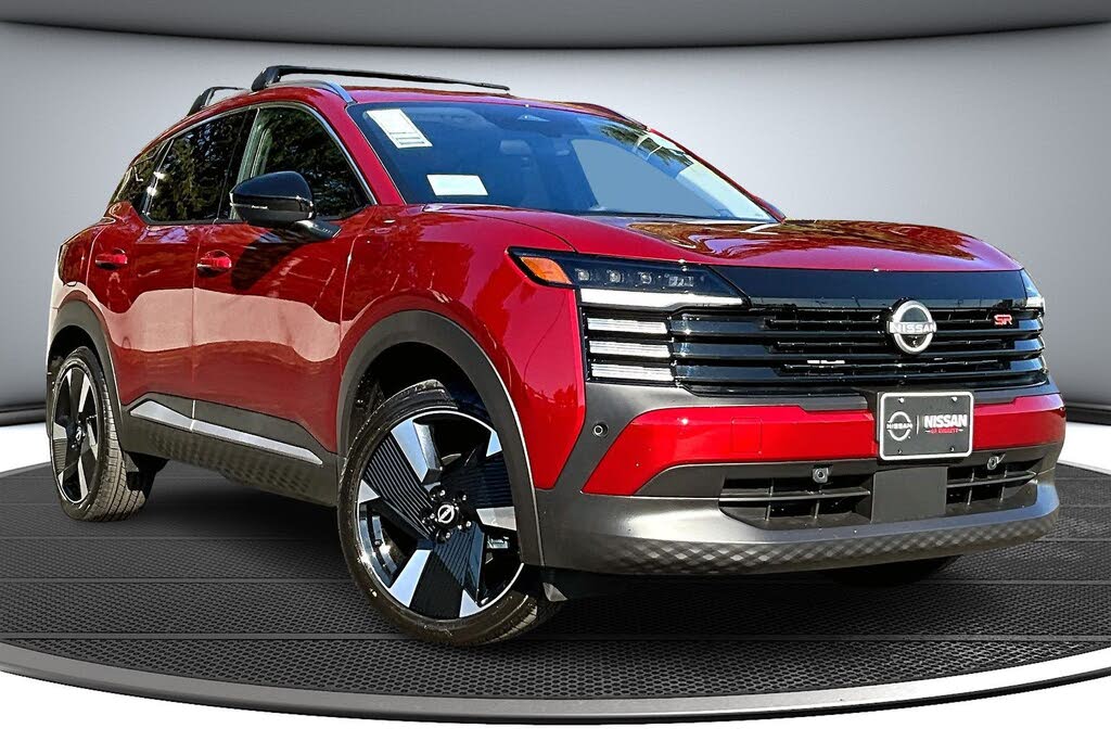 2026 Nissan Kicks SR AWD