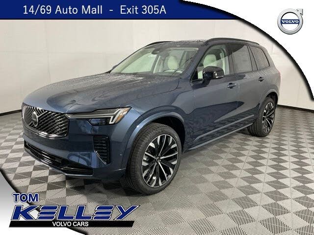 2026 Volvo XC90 B6 Ultra Dark 7-Passenger AWD