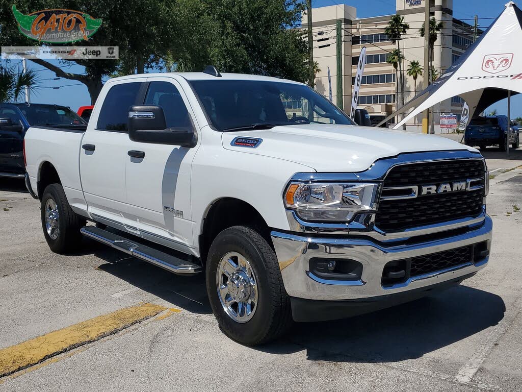 2024 RAM 2500 Big Horn Crew Cab 4WD