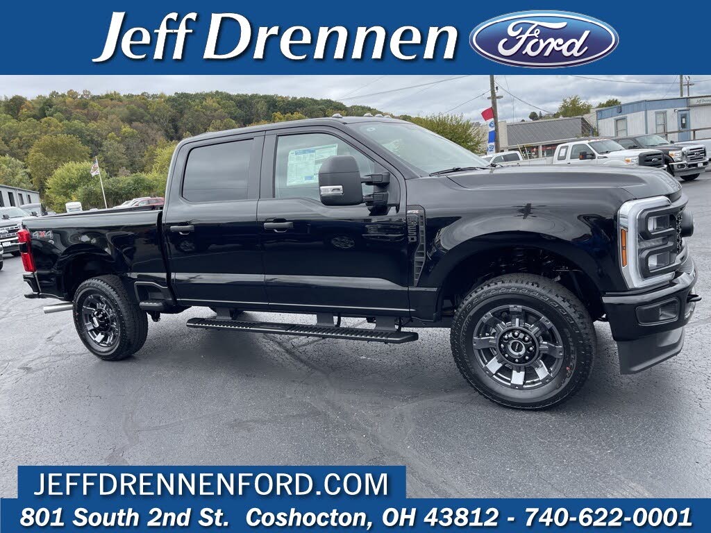 2026 Ford F-250 Super Duty XL Crew Cab 4WD