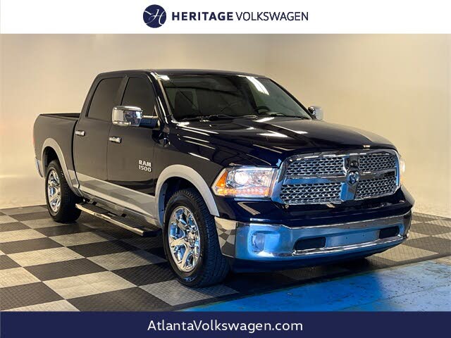 2016 RAM 1500 Laramie Crew Cab 4WD