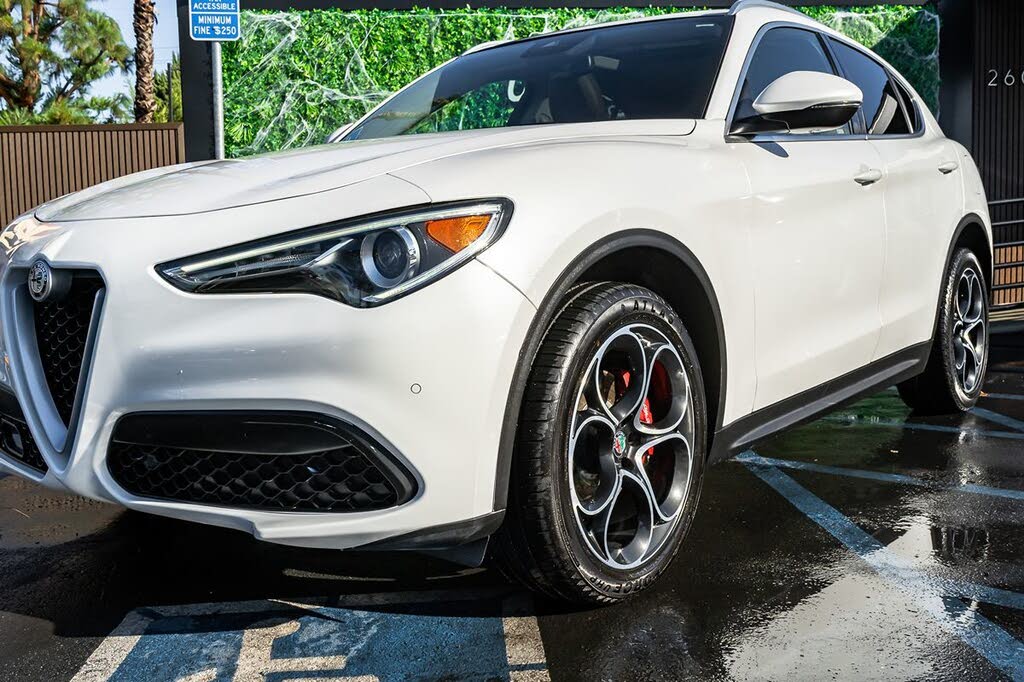 2019 Alfa Romeo Stelvio Ti AWD