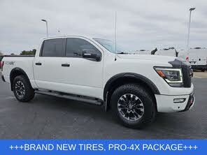Nissan Titan PRO-4X Crew Cab 4WD