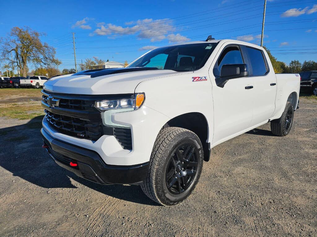 2024 Chevrolet Silverado 1500 LT Trail Boss Crew Cab 4WD