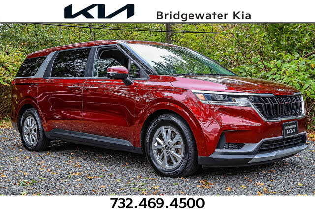 2023 Kia Carnival LX FWD