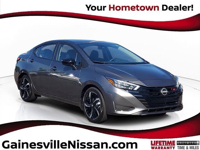 2025 Nissan Versa SR FWD
