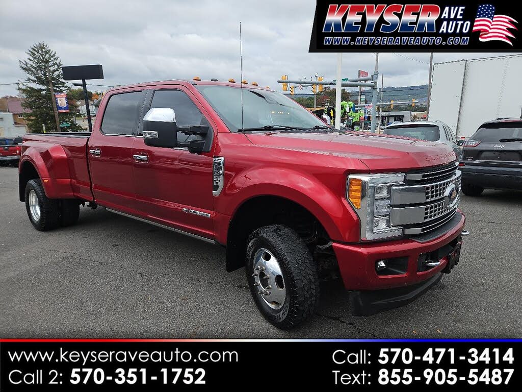 2017 Ford F-350 Super Duty Platinum Crew Cab LB DRW 4WD