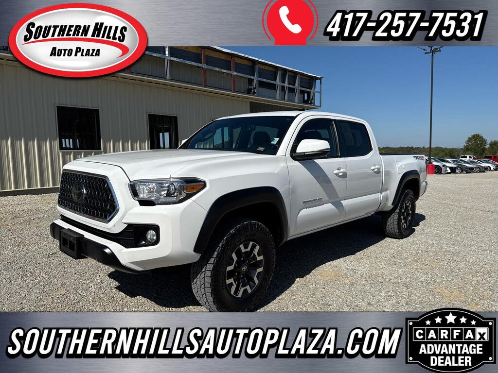 2018 Toyota Tacoma SR5 V6 Double Cab LB 4WD