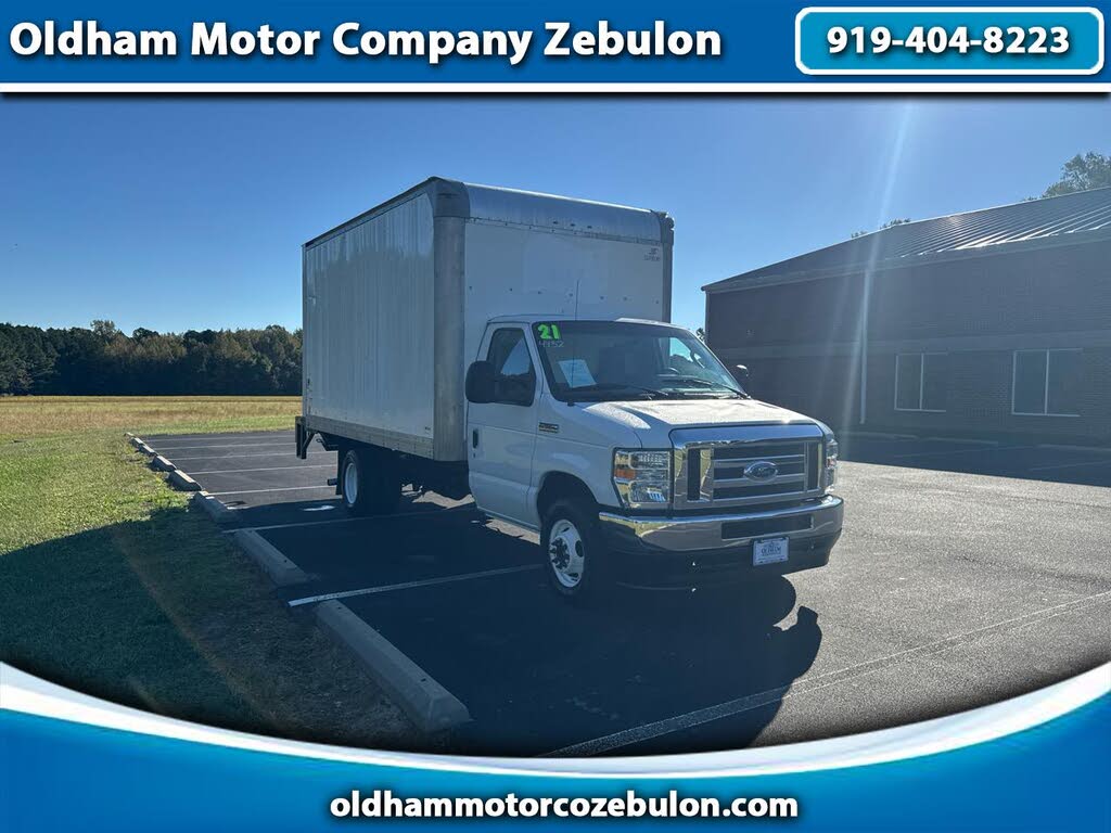 2021 Ford E-Series Chassis E-350 SD Cutaway SB RWD