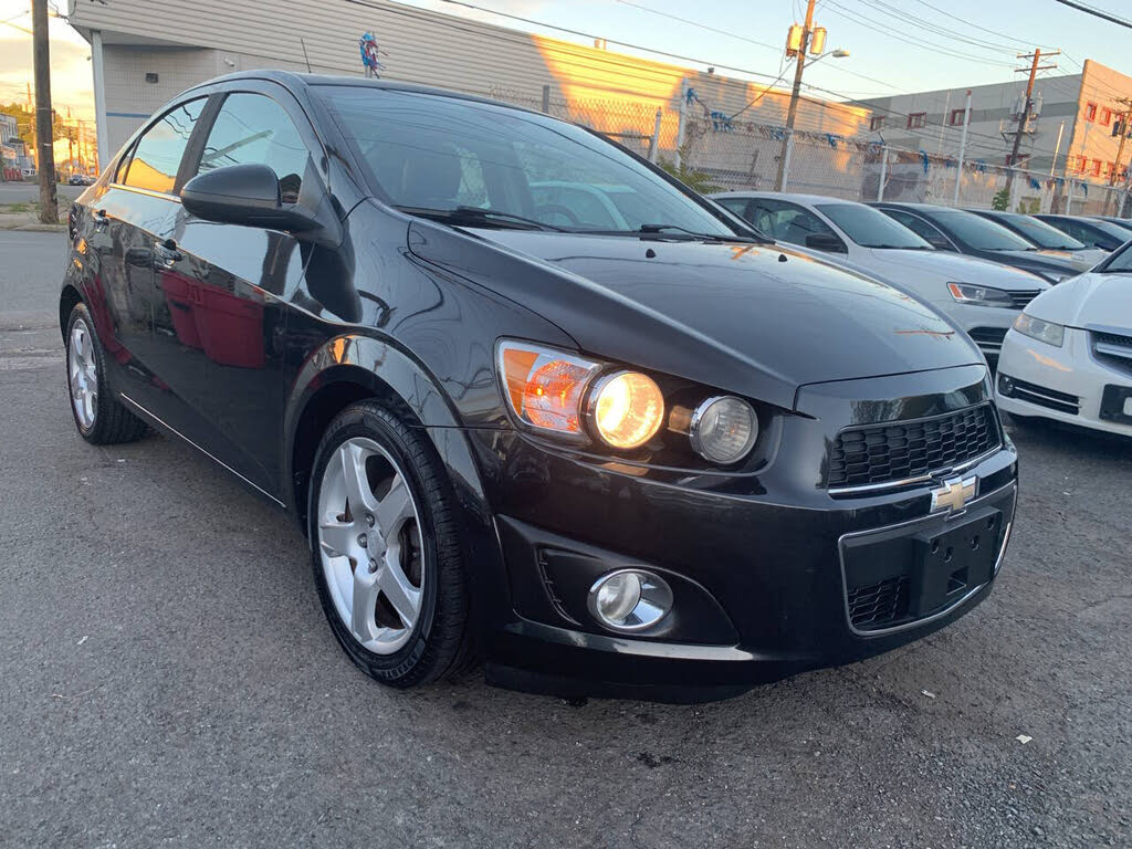2013 Chevrolet Sonic LTZ Sedan FWD