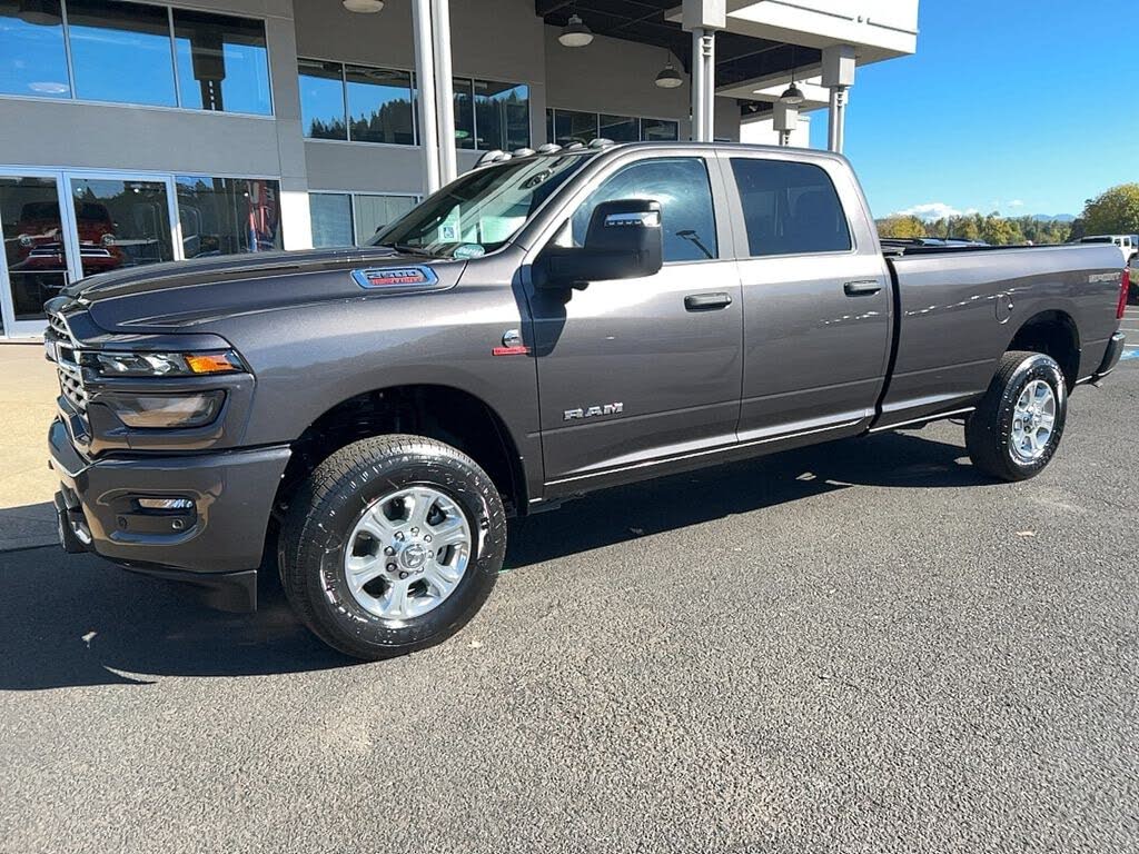 2026 RAM 2500 Big Horn Crew Cab LB 4WD