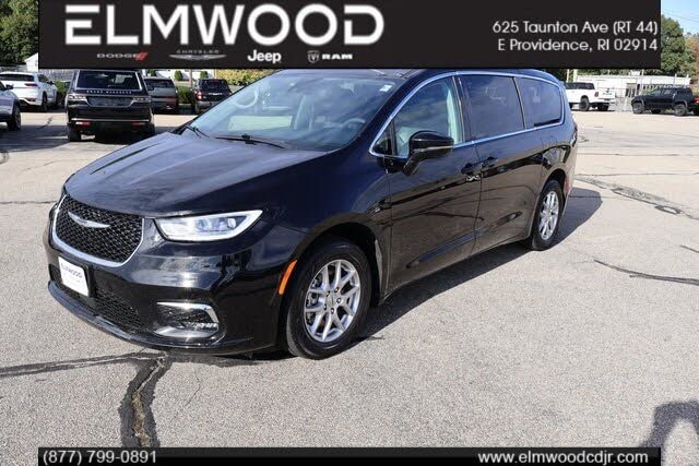 2024 Chrysler Pacifica Touring L FWD