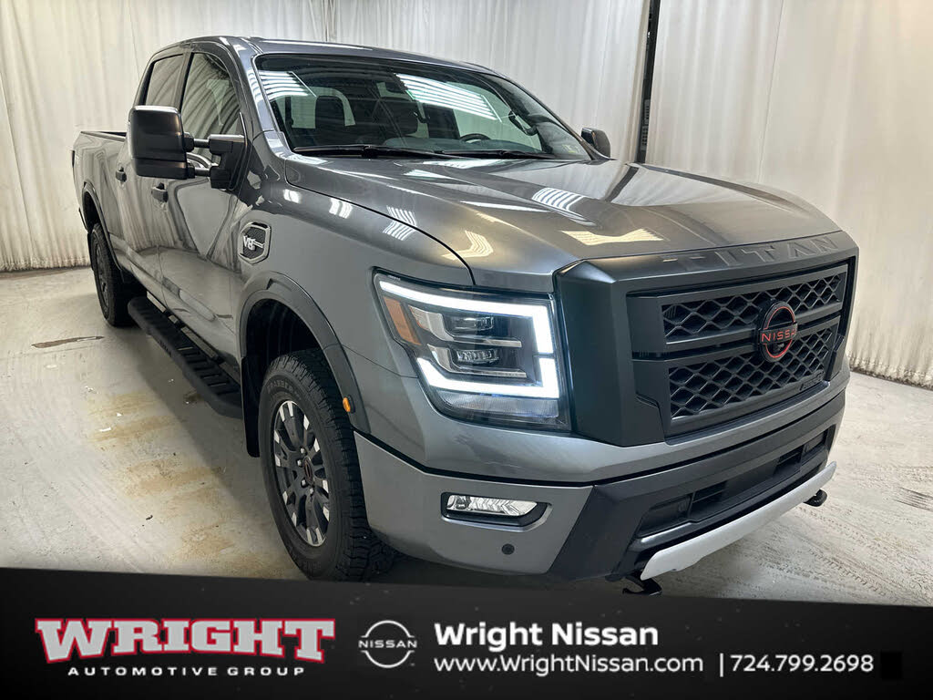 2024 Nissan Titan XD PRO-4X Crew Cab 4WD