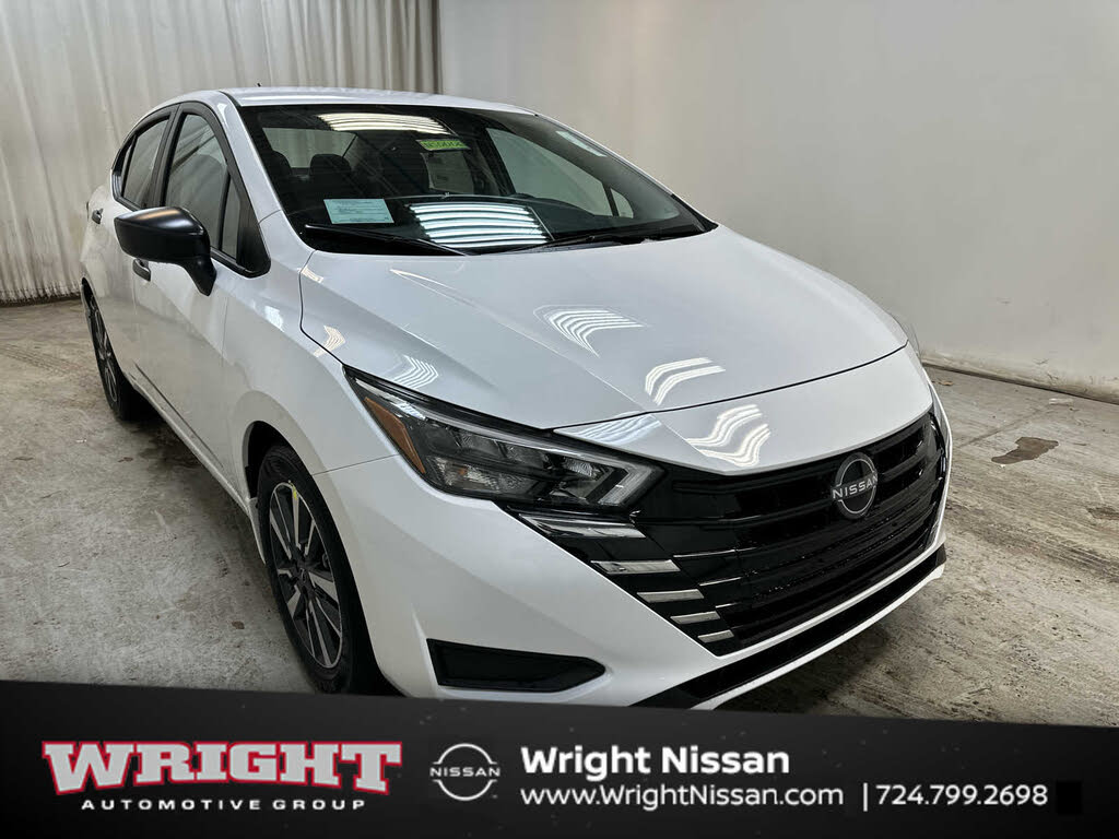 2025 Nissan Versa S FWD