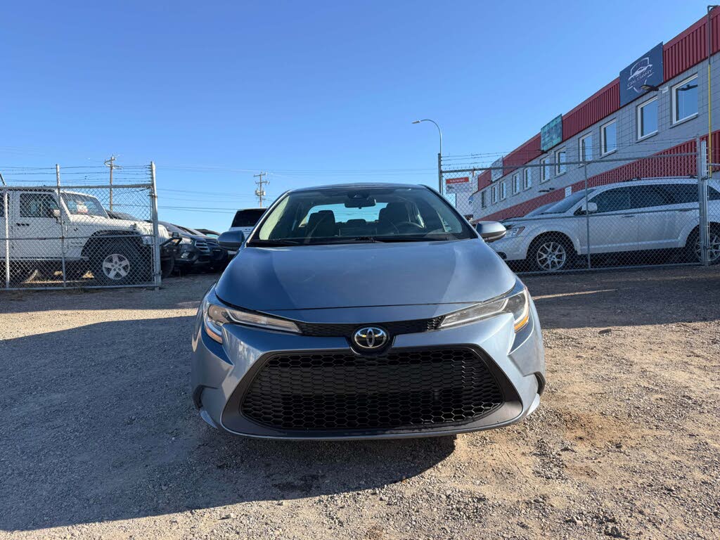 2020 Toyota Corolla LE FWD
